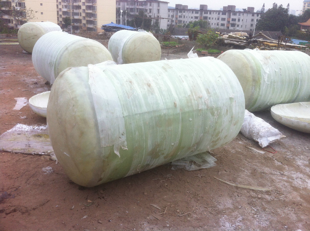 廣西玻璃鋼化糞池 羅曼帝BZHC-11A-I廣西玻璃鋼化糞池